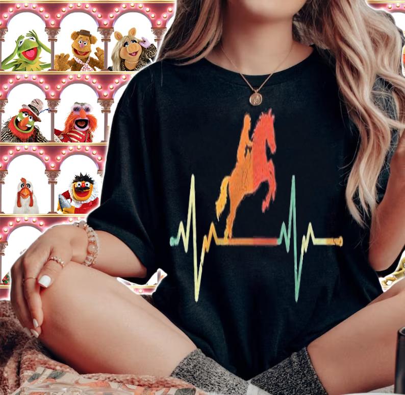 Vintage Horse Rider Gift Heartbeat Horseback Riding T-shirt t-shirt
