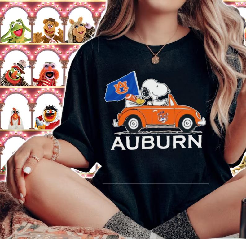 Snoopy And Woodstock Driving Car Auburn Tigers Flag t-shirt woman shirt