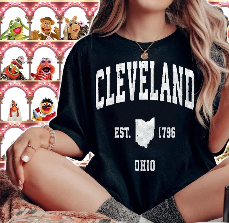 Cleveland Ohio Oh Vintage Athletic Sports Design T-shirt woman shirt