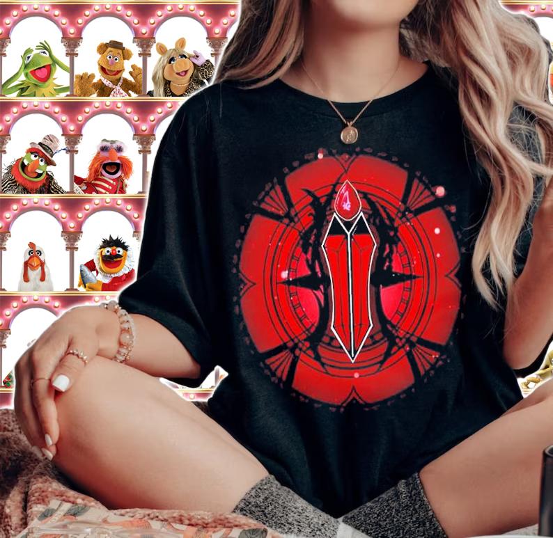 Red Mage Final Fantasy RDM T-Shirt woman shirt