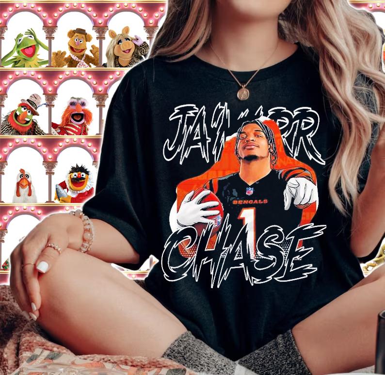 Cincinnati Bengals Ja_Marr Chase Carton 2022 T-Shirt woman shirt
