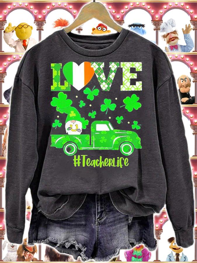 Love Teacher Life Gnome Shamrock Saint St Patrick's Day 2022 T-Shirt