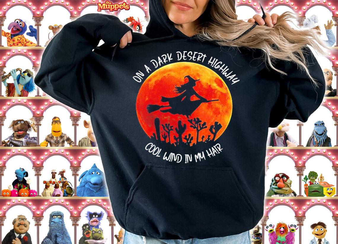 On a dark desert highway cool wind in my hair Halloween T-shirt hoodie