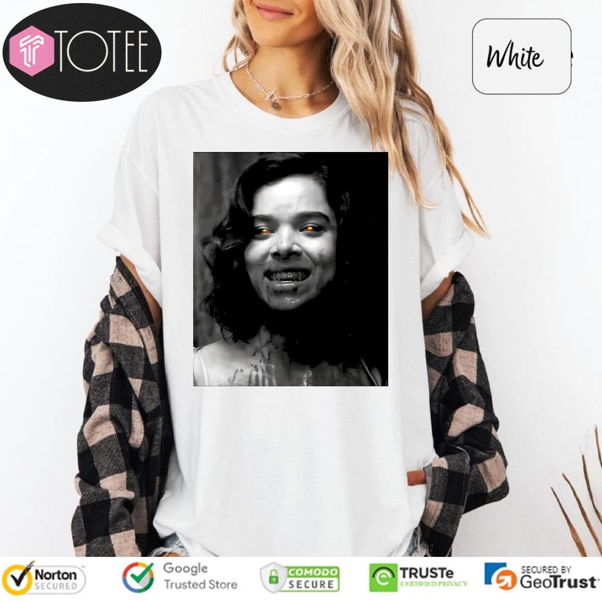 Vampires Sinners Mary Hailee Steinfeld Portrait T-shirt